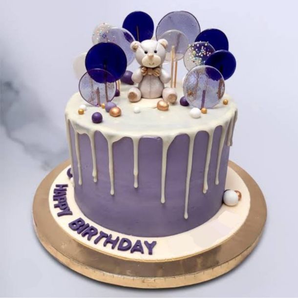 Chocolate flavor Theme cake